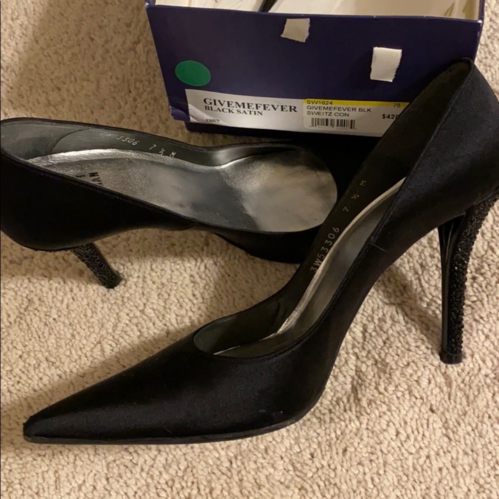 Stuart Weitzman satin pump w black crystal heel